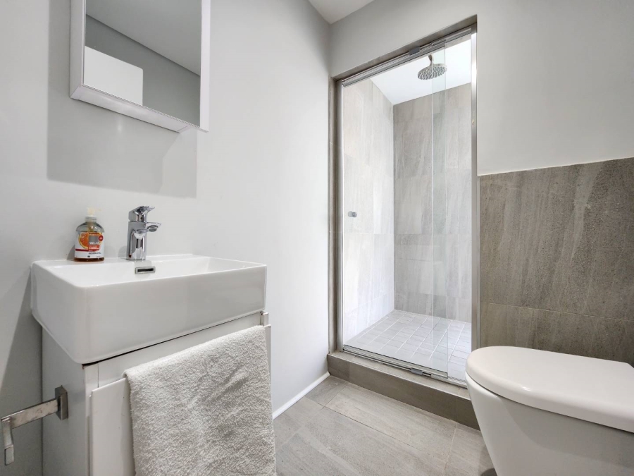 3 Bedroom Property for Sale in Fresnaye Western Cape